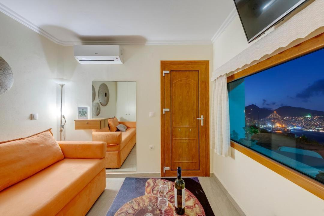 Marenosta Apartment Ermoupoli